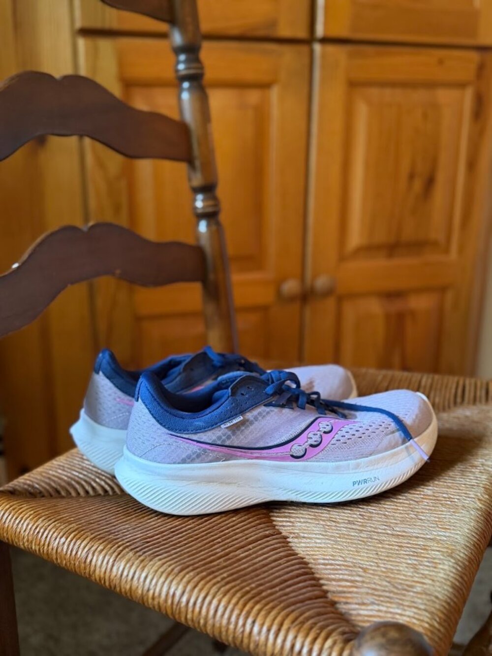 Saucony Women's Ride 16 size 9
